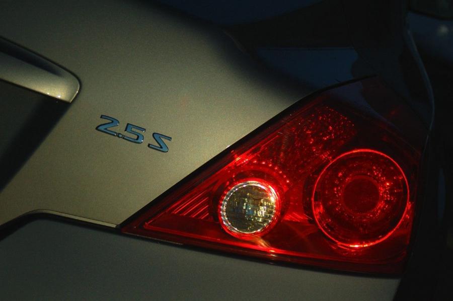  Nissan Altima Coupe 2.5S 2008 года  (фото 35 из 50)
